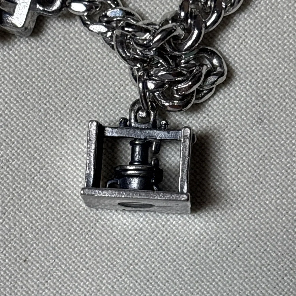 VINTAGE STERLING SILVER MINI TELEPHONE CHARMs Bracelet